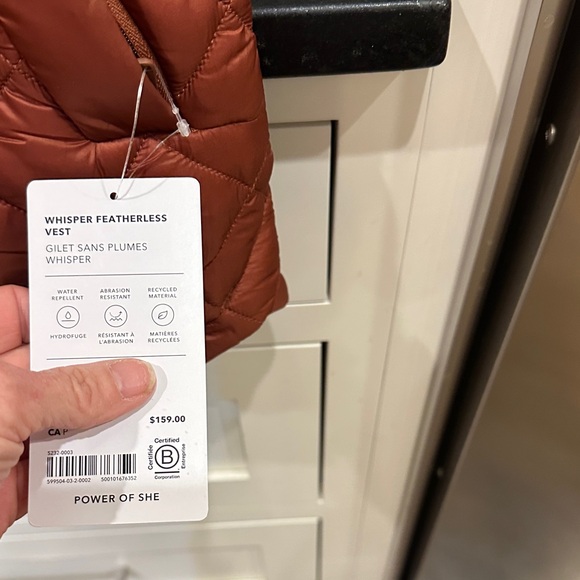 Athleta Quilted Vest in Warm Rust, NWT, size small - Picture 3 of 9